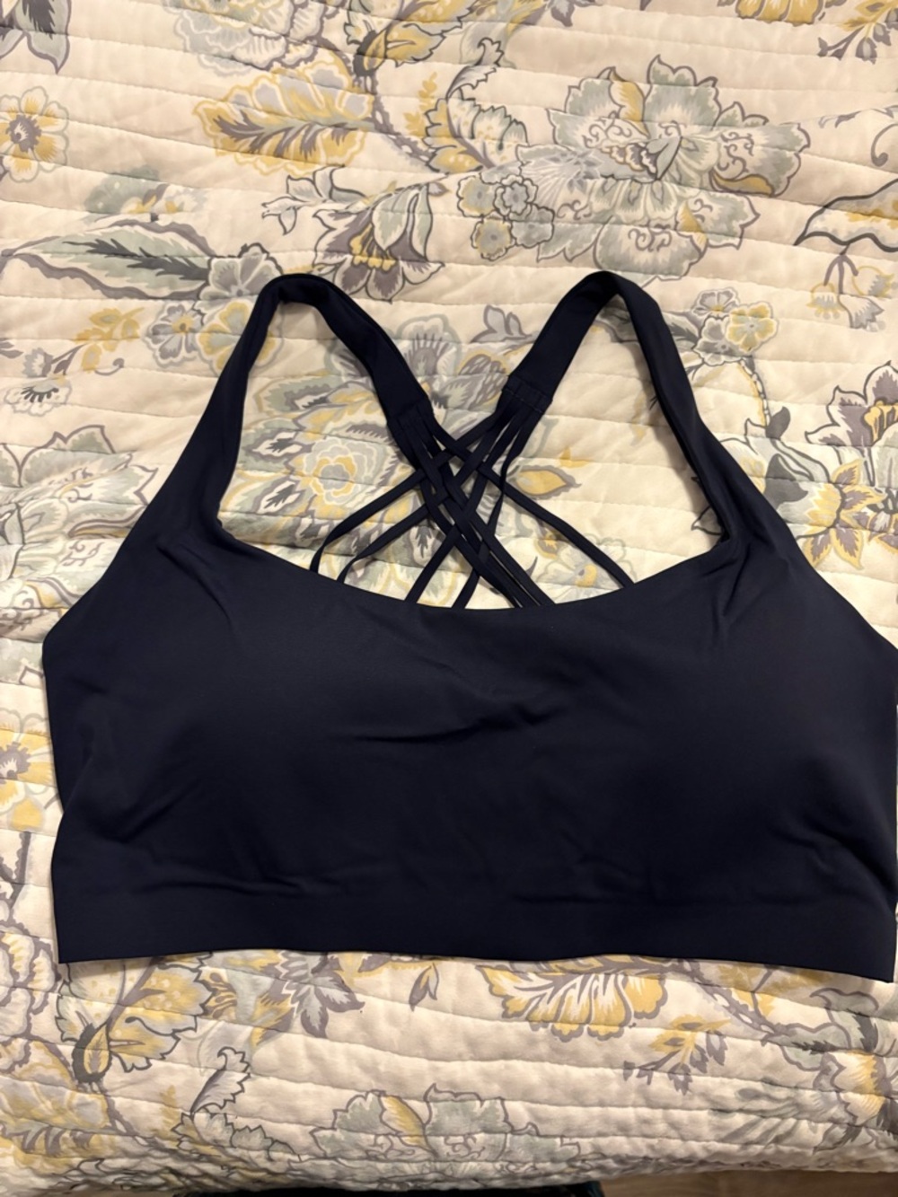 Lululemon Size L/XL FlexyFlex Strappy Yoga Bra Light Support, D-DDD Cups